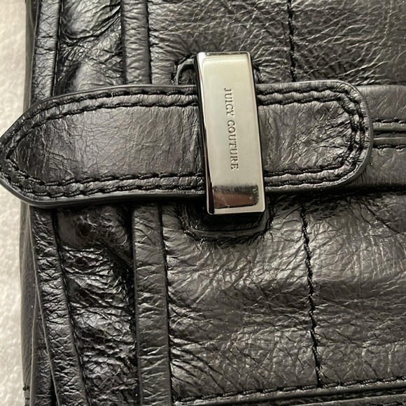 Brand new JUICY COUTURE Genuine Leather for Men Bag Size Small - Picture 2 of 16
